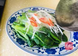蒜香白灼菜心的做法图解7