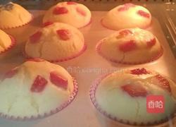 草莓马芬蛋糕的做法图解15