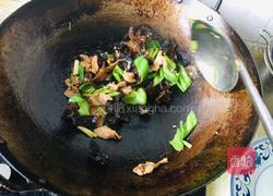 木耳青椒炒肉片的做法图解12