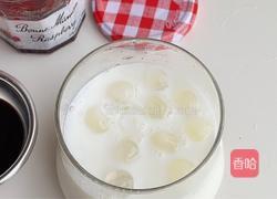 树莓酱奶咖的做法图解9