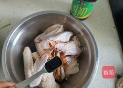电饭锅焖鸡翅的做法图解3