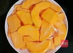 椰蓉南瓜饼的做法图解2