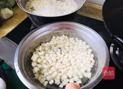 鸡肉炒疙瘩的做法图解1