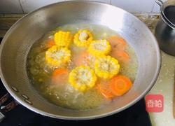 玉米胡萝卜炖土鸡的做法图解7