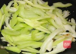 肉片炒西芹的做法图解5