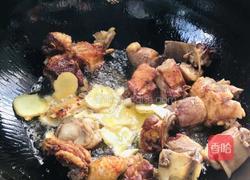 黄瓜焖豚肉的做法图解7