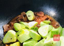 黄瓜焖豚肉的做法图解11