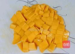 奥利奥芒果酸奶冻的做法图解3