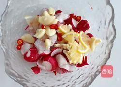 凉拌樱桃萝卜的做法图解5