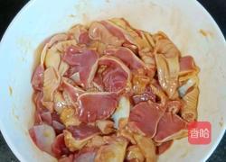 藕带炒鸡胗的做法图解7