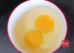 肉丸香肠炒泡面的做法图解5