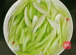 西芹炒肉丝的做法图解8