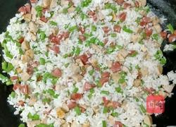肉丸豆角炒饭的做法图解11