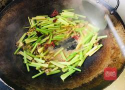 香芹炒牛肉的做法图解8