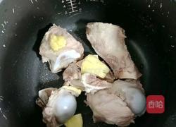 虫草花猪骨汤的做法图解7