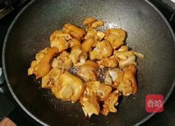 花生焖猪脚的做法图解8
