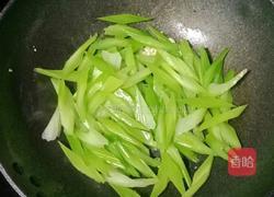 西芹炒牛肉的做法图解11