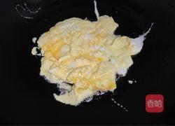 鸡蛋炒丝瓜的做法图解3