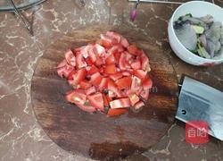 番茄鱿鱼片的做法图解4