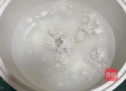 冬瓜虾米花蛤汤的做法图解2