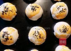 (空气炸锅版)蛋黄酥的做法图解24