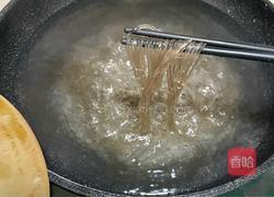 鸡蛋炒粉丝的做法图解5