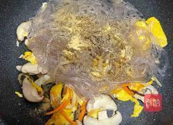 鸡蛋炒粉丝的做法图解10