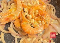 尝试地中海饮食的第3天丨蒜香洋葱炒虾的做法图解7