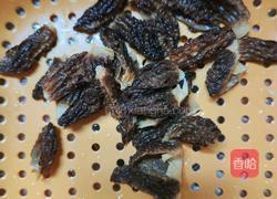 番茄鸡蛋面的做法图解1