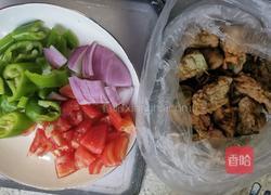 青椒炒茄子的做法图解1