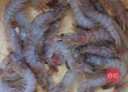 白灼虾的做法图解1