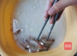 白灼虾的做法图解3