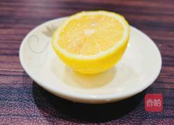 蒜香柠檬煎牛排的做法图解2