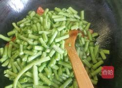 腊肠炒豆角的做法图解3