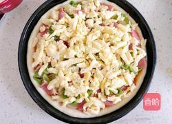 香肠培根披萨的做法图解9