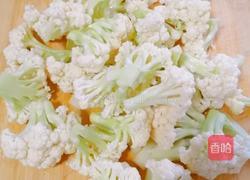 菜花炒肉的做法图解3