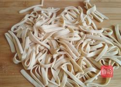 手擀面的做法图解11