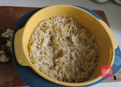 猪肉排骨烩酸菜的做法图解4