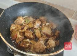 猪肉排骨烩酸菜的做法图解9