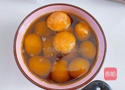 蛋黄豆沙馅月饼+五仁月饼的做法图解3