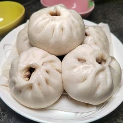 自制香菇鸡腿包子的做法[图]