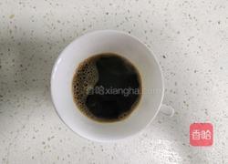 咖啡戚风蛋糕的做法图解2