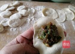 牛肉芹菜水饺的做法图解7
