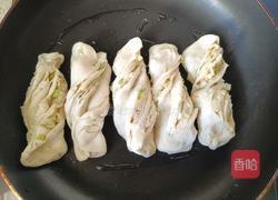 烙葱香花卷的做法图解16