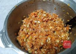 香菇胡萝卜肉馅水煎饺的做法图解8