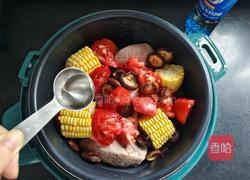 番茄玉米蹄髈汤的做法图解7