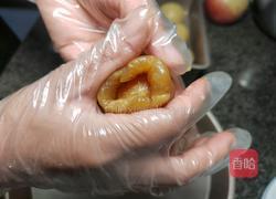 自制蛋黄莲蓉蛋月烧月饼的做法图解18