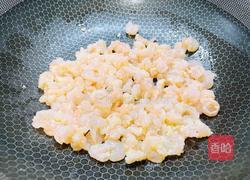 减脂餐～鸡蛋炒虾仁的做法图解2