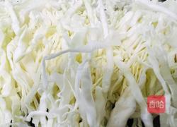 减脂餐~鸡蛋包菜饼的做法图解2