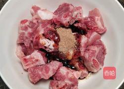 自制酱香排骨鲜粽子的做法图解1